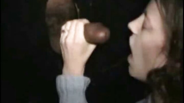 Pilem kualitas :  Sanajan manehna teu kasampak kawas loba, cock na geus meunang teuas Seksi panas porno 