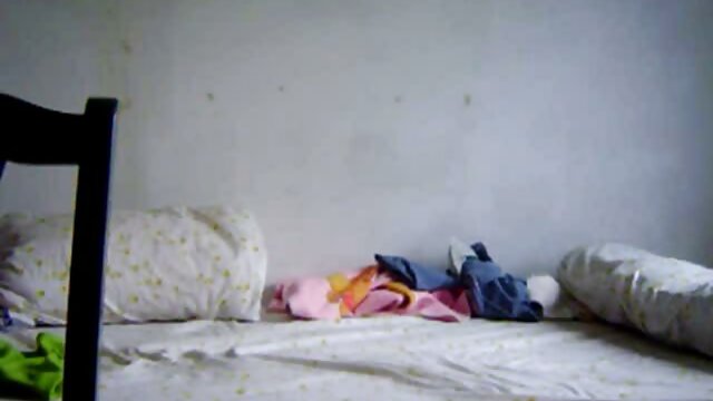 Pilem kualitas :  Adolescente ceking latina se desculpa montando no pandanarum ulah vizinho Seksi panas porno 