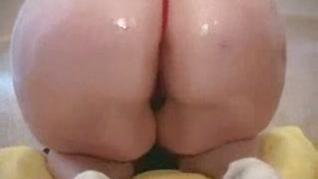 Pilem kualitas :  Loira de mente suja com peitos pequenos gosta de chupar e montar pandanarum Seksi panas porno 