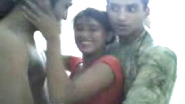 Pilem kualitas :  Exquisite coklat haired pameget tunggang lalaki nya sacara big pecker Seksi panas porno 